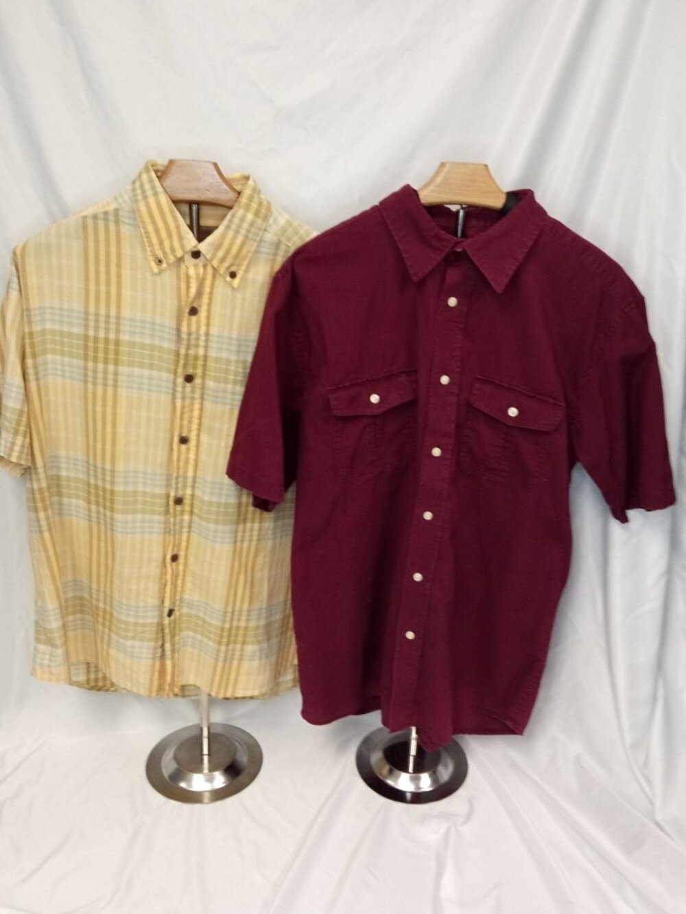 Covington Field and Stream Yellow Red Button Down Collared Shirts Size M